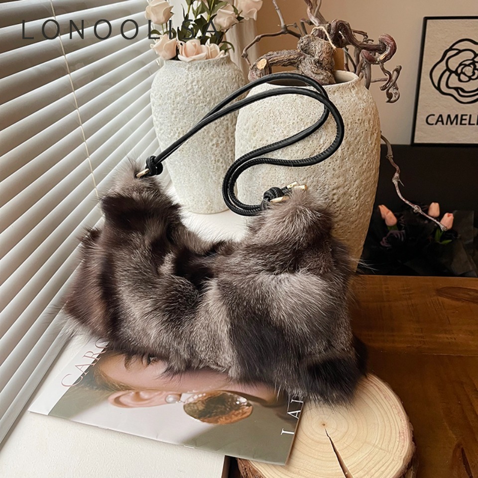 럭셔리 겨울용 따뜻한 여우털 숄더백 디자이너 스플라이스 - Interior Design Warm 리뷰 및 가격